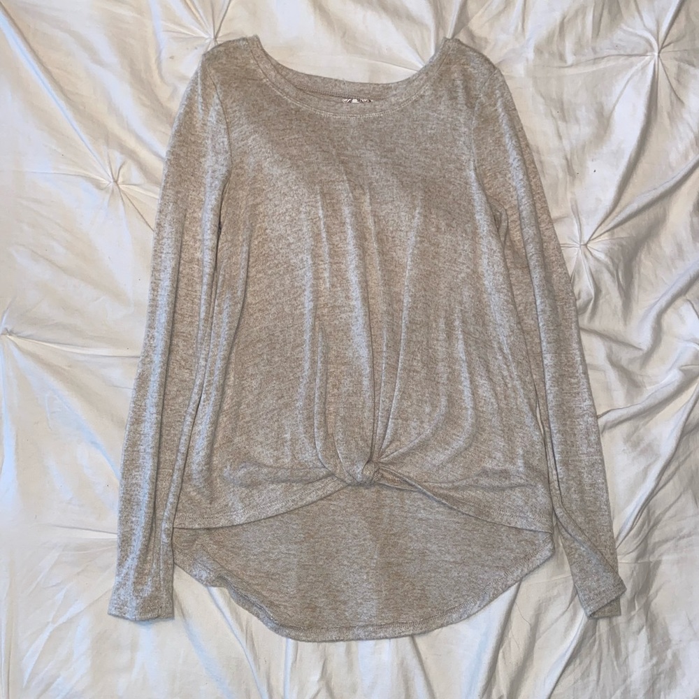 so brand size xs tan women’s knot sweater